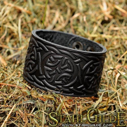  Leather Bracelet Cuff Wristband  Celtic Knotwork  Vikings Nordic Talisman Amulet  Carving Leather 